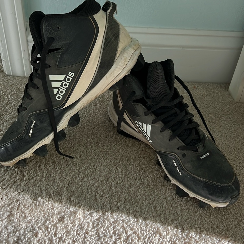 Adidas boys baseball shoes, high over ankle